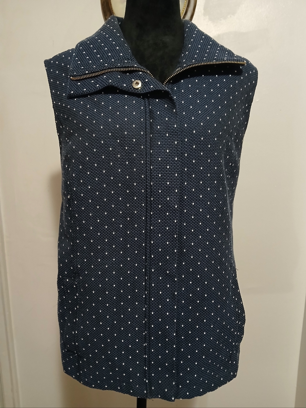 Christopher & Banks Vest Women's XL Embroidered White Dots Zip And Snap Closure
